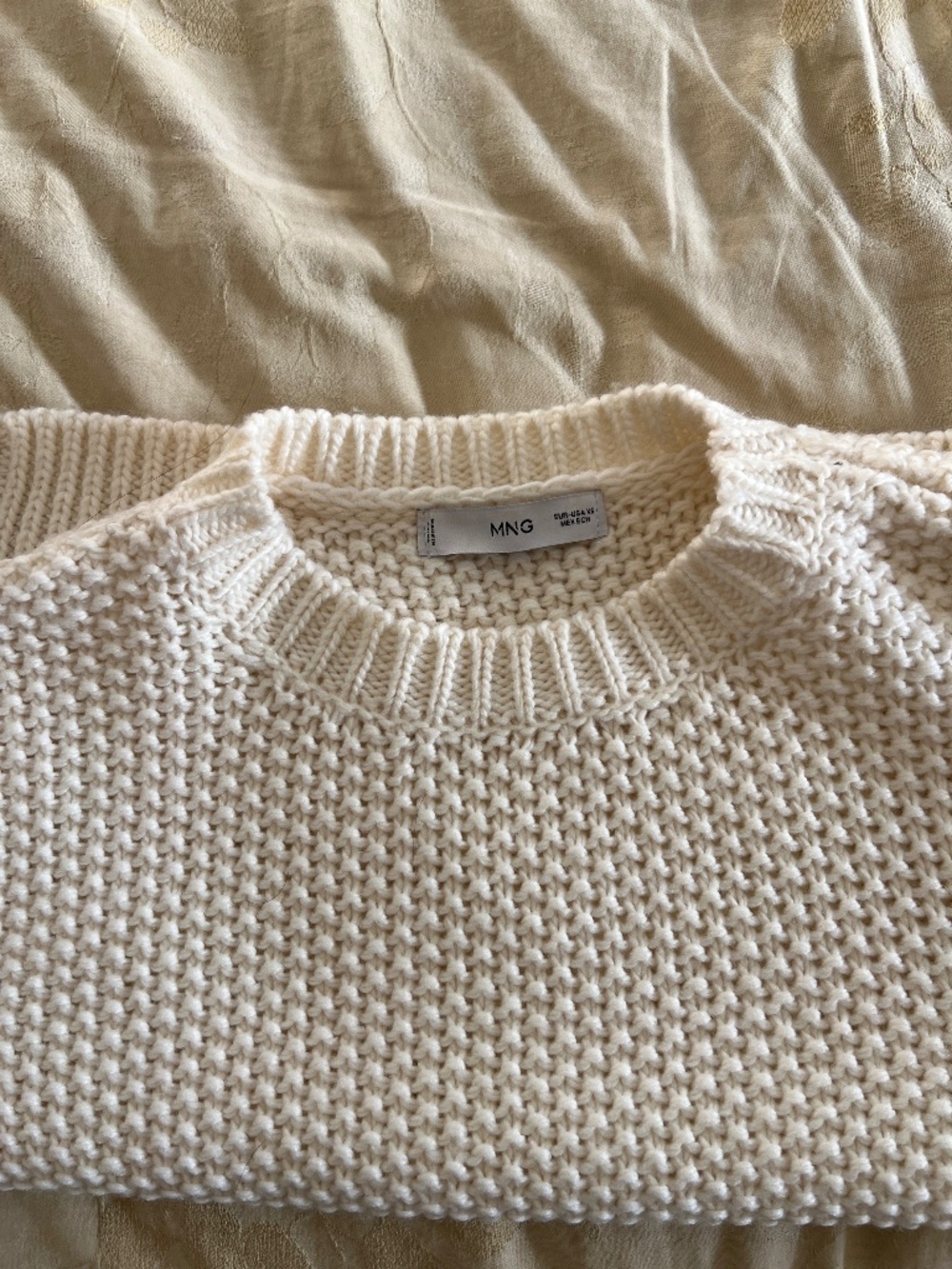 Cream Sweater Vest - MANGO